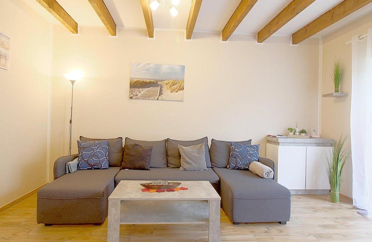 Ferienhaus Lanah Wurster Nordseekuste Exteriör bild