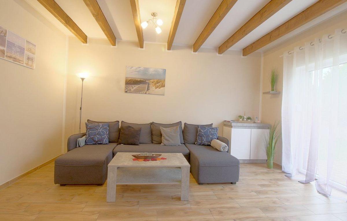 Ferienhaus Lanah Wurster Nordseekuste Exteriör bild